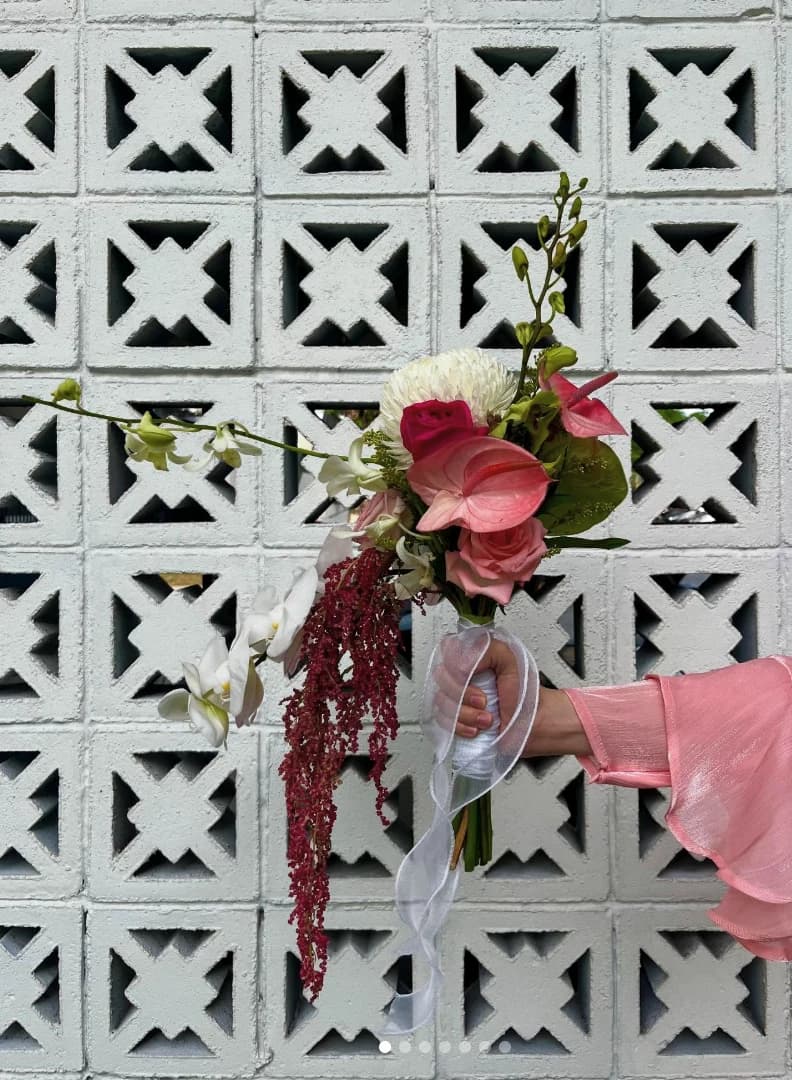 Bridal Bouquet - Grand Cascade — photo 1